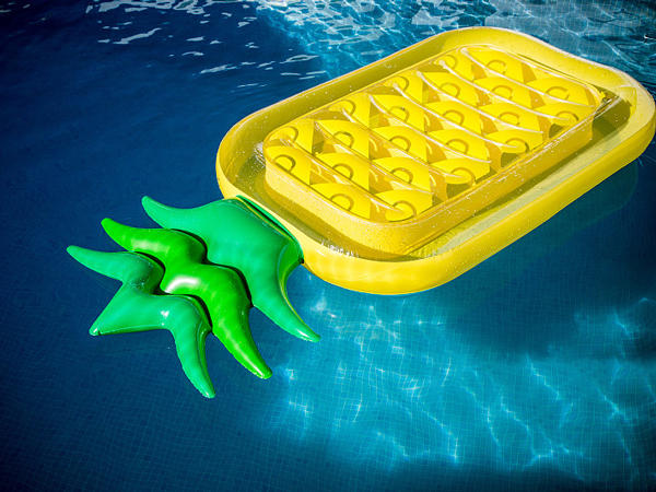 LINYANG antifouling inflatable pvc film customized for aquatic park