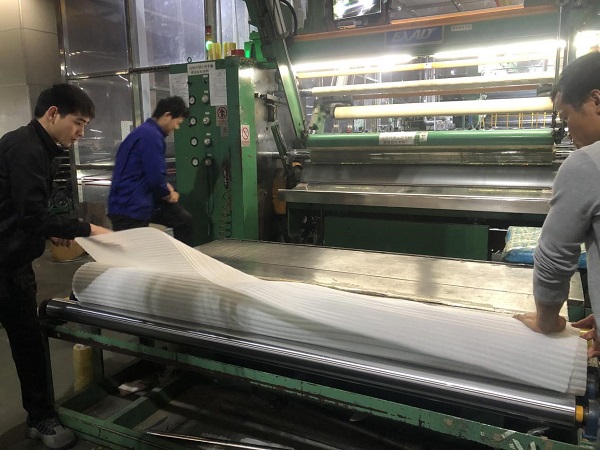 news-LINYANG-Packaging Process of PVC Film Product-img-1