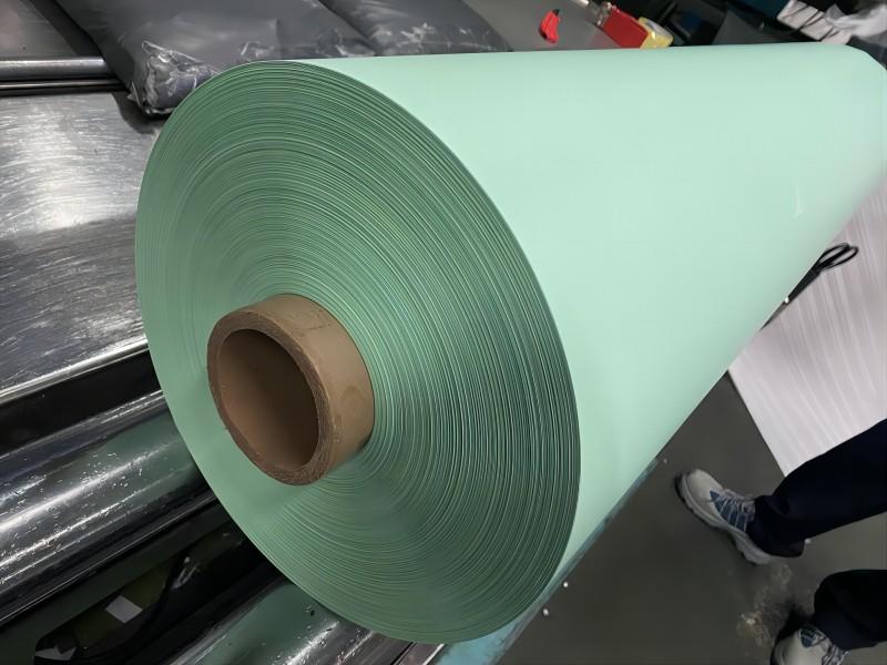 Película de PVC normal coloreada resistente a la intemperie, impermeable y antiincrustante